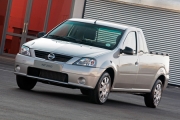 Dacia Logan Pick Up are o clona in Africa de Sud – Nissan NP 200