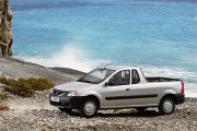 Dacia lanseaza Logan MCV restilizat la Paris si introduce VAN-ul si Pick-up-ul pe 18 noi piete