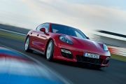 Premieră: Porsche Panamera GTS (UPDATE VIDEO)