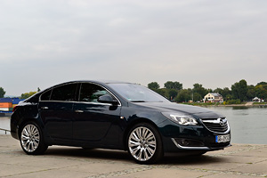 Opel Insignia facelift – Premium pentru cei raţionali