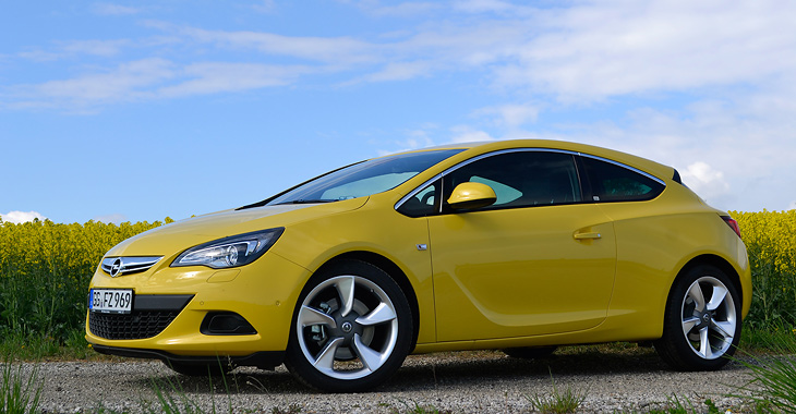 Noile motoare Opel în familia Astra – de la eficientul diesel de 136 CP pe familistul Astra Tourer la fierbintele benzinar de 200 CP pe juvenilul Astra GTC